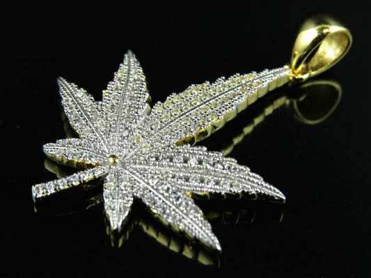 Weed leaf Pendent